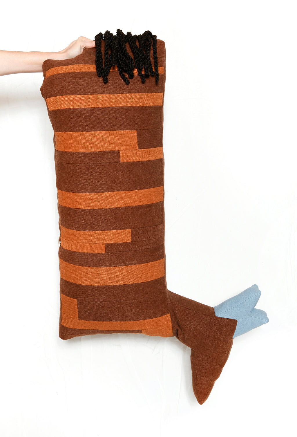 #2516 WW CUSHION ZEBRADACKEL HAFLINGER XXL col. brown