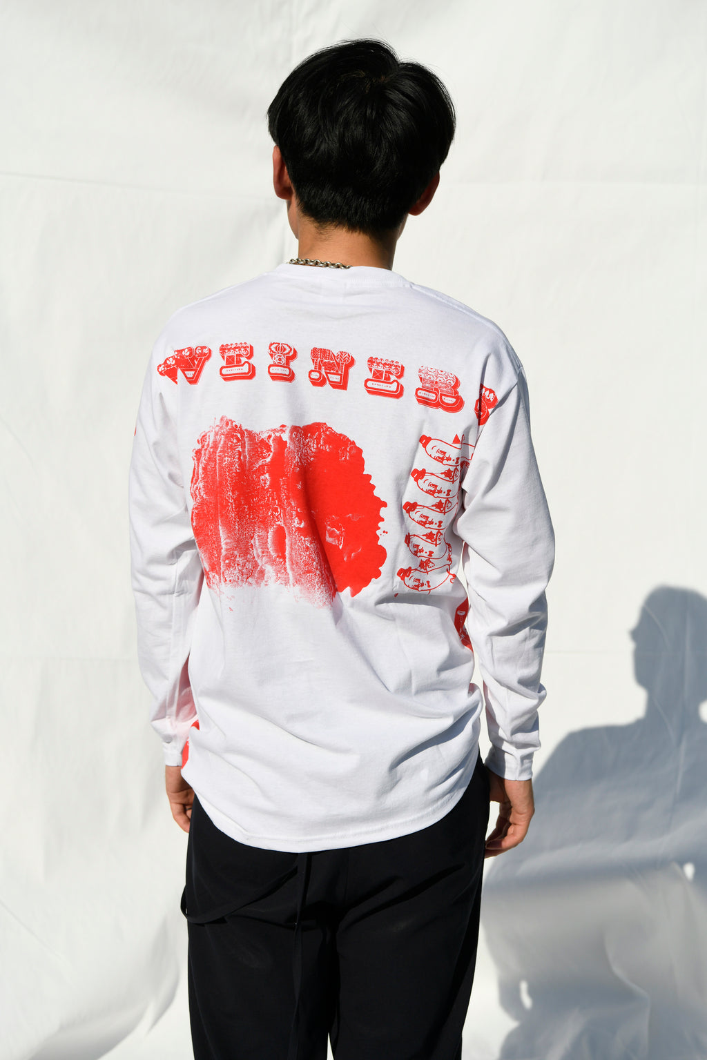 #SS2030B BASIC LONGSLEEVE T-SHIRT „WEINERS TIME“ col. white/red